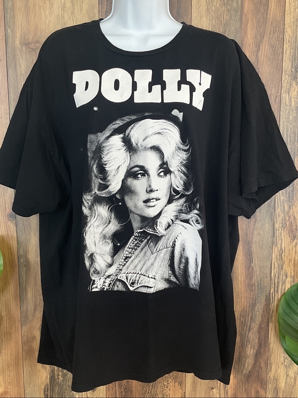 Dolly Parton Graphic Short Sleeve Tee 2X C363